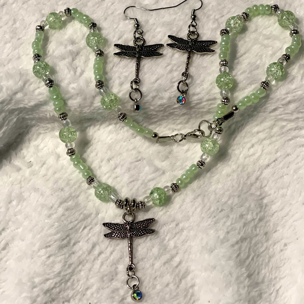 Green and clear beaded dragonfly necklace and earring set.
